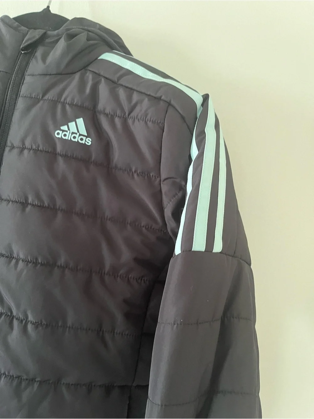 Adidas Boys Black Blue Hooded Puffer Jacket Small 3 Stripe Full Zip Winter Coat